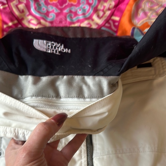 The NorthFace Steep Tech White and Black Jacket - Picture 15 of 16